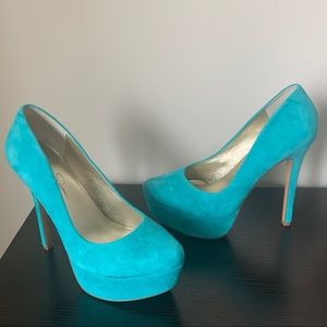NWOB Jessica Simpson Platform Pumps